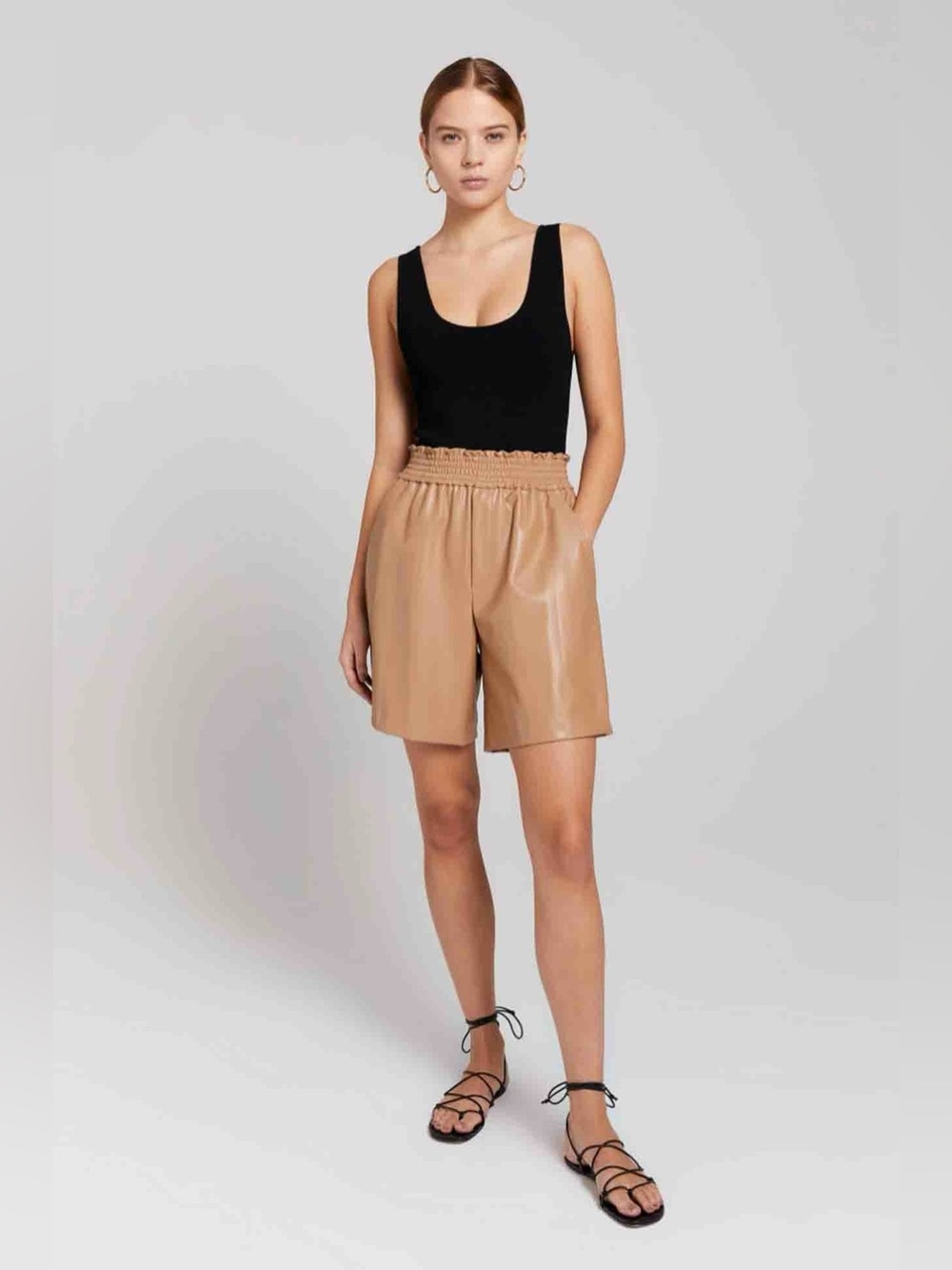 A.L.C. Kaleb Short in Desert Beige - S
